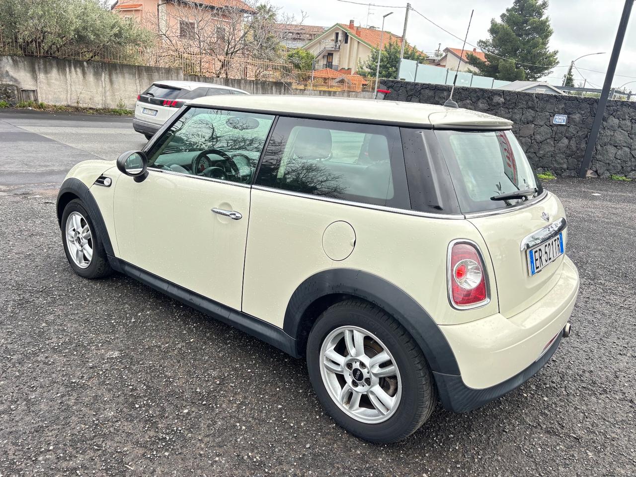 Mini 1.6 16V Cooper D