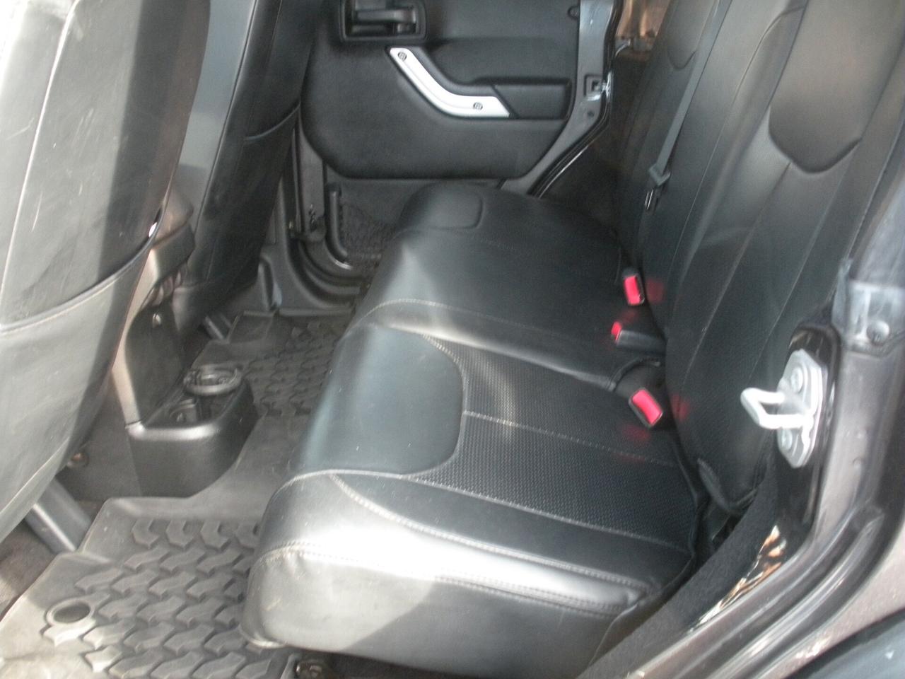 Jeep Wrangler Unlimited 2.8 CRD DPF Rubicon Auto