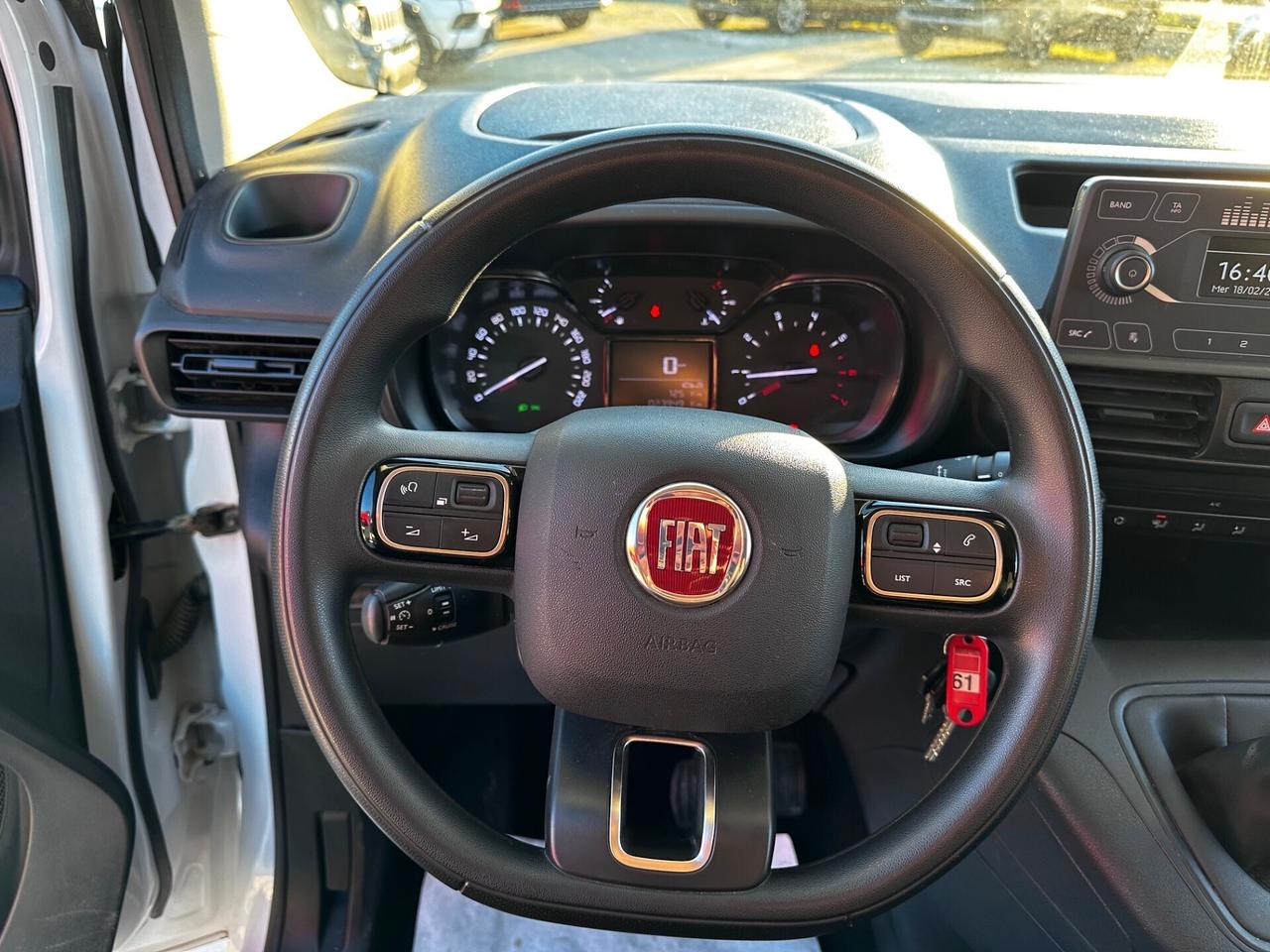 FIAT DOBLO VAN 1.5 BLUEHDI 100CV 2023 - GANCIO TRAINO