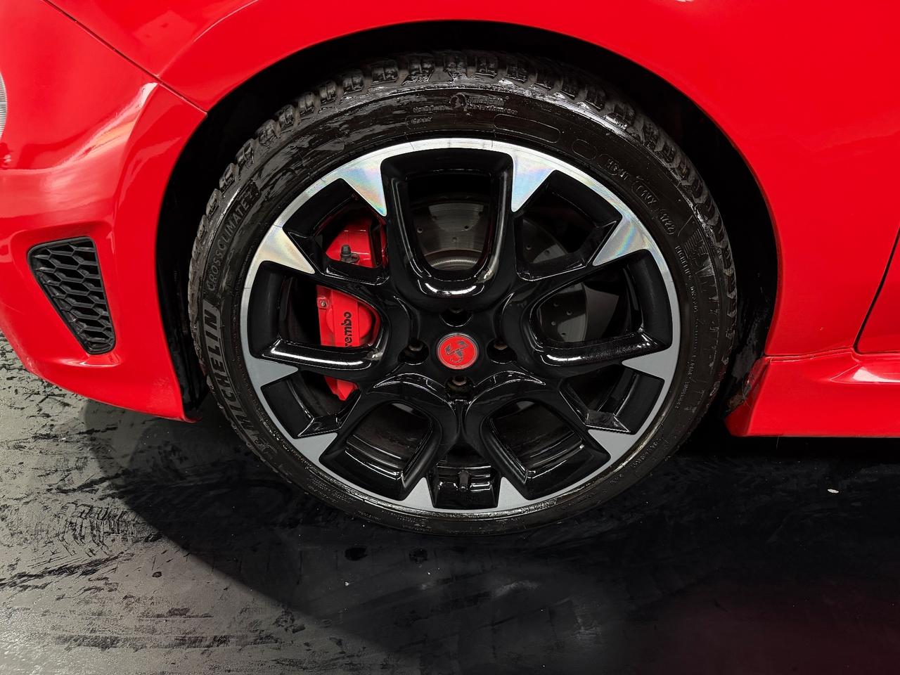 Abarth 595 1.4 Turbo T-Jet 180 CV Competizione