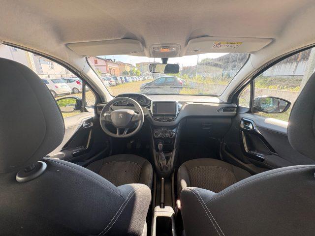PEUGEOT 208 1.2 82cv 5 porte POCHI CHILOMETRI OK NEOPATENTATI