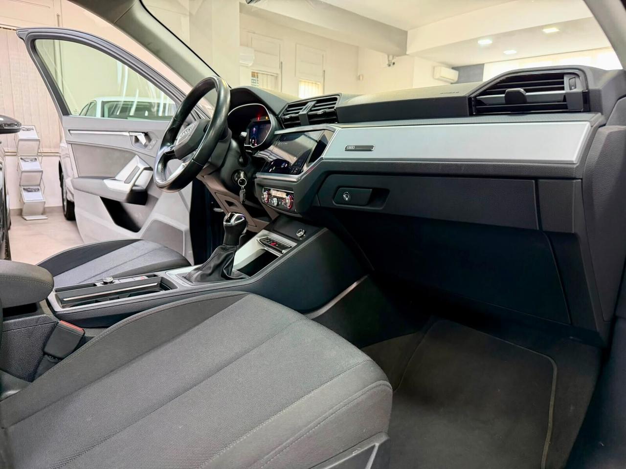 Audi Q3 35 TDI 150cv S tronic Business Advanced