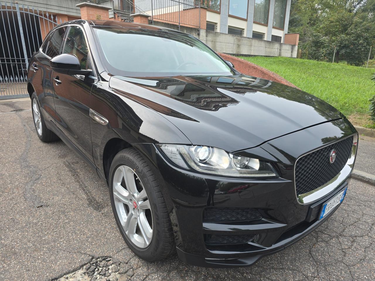 JAGUAR F-Pace Prestige AWD 2.0d 180cv Automatica