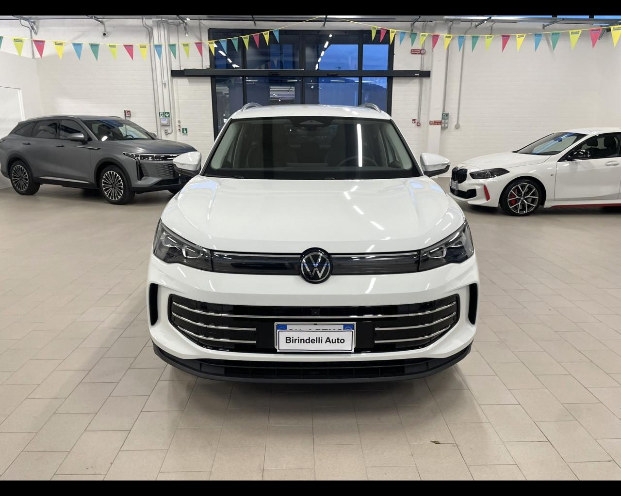 VOLKSWAGEN Tiguan 3ª serie - Tiguan 2.0 TDI 193 CV DSG 4MOTION Elegance