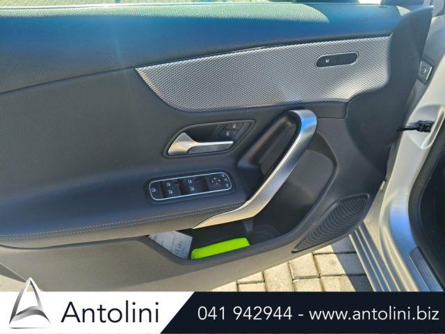 MERCEDES-BENZ A 160 Sport