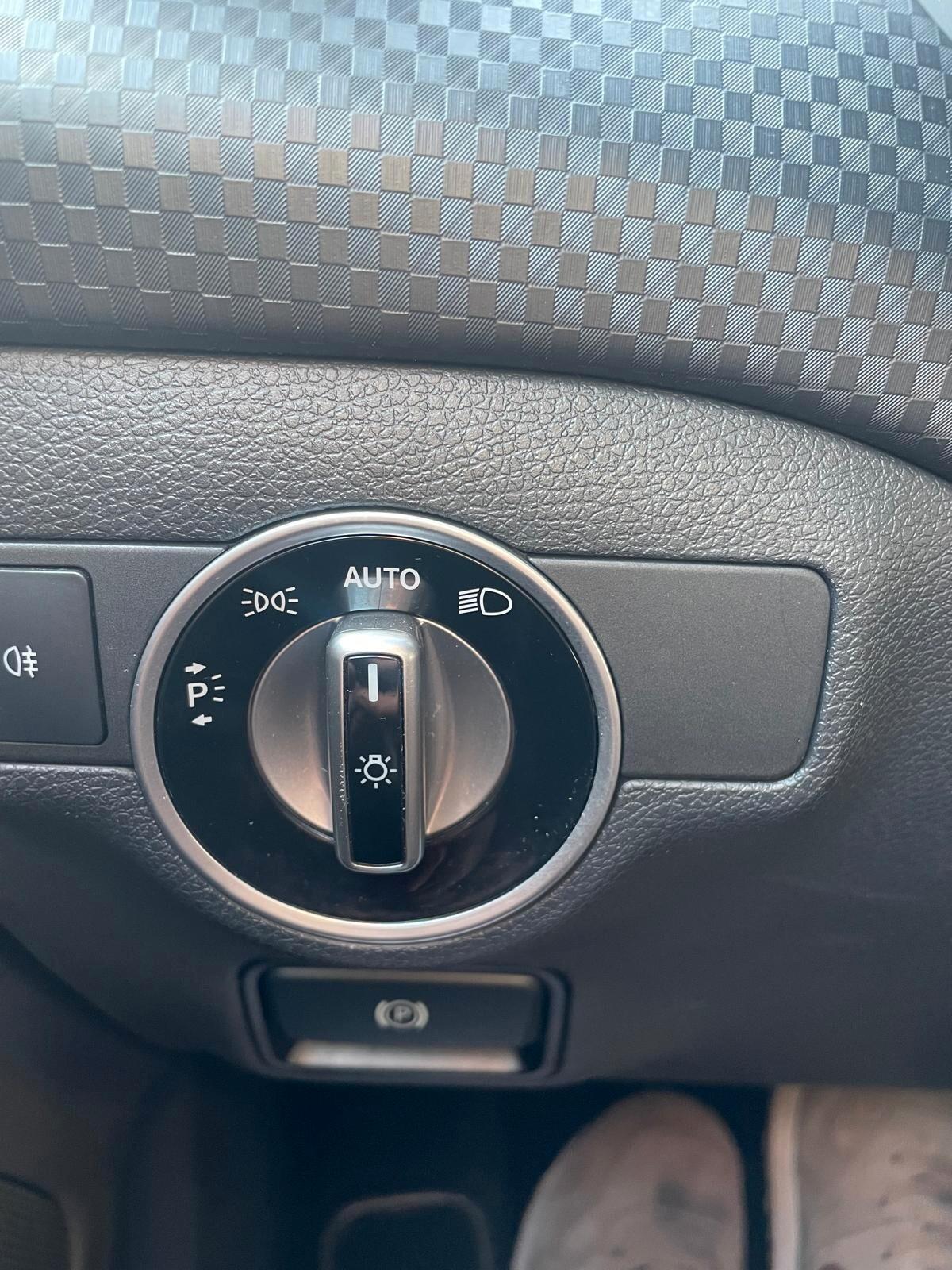 Mercedes-benz A 180 d Automatic Sport