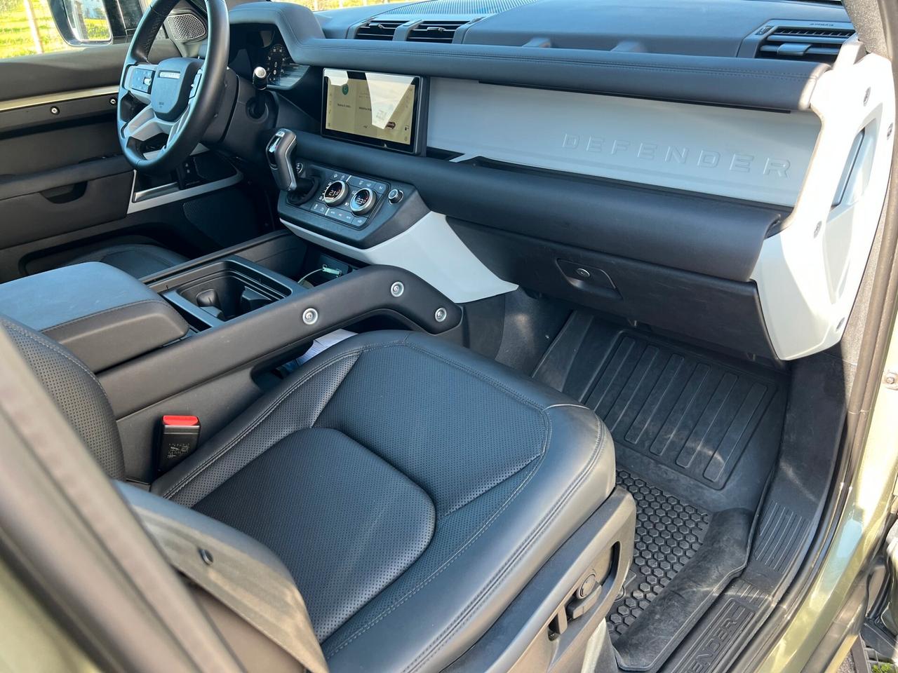 Land Rover Defender 90 3.0D I6 200 CV AWD Auto SE