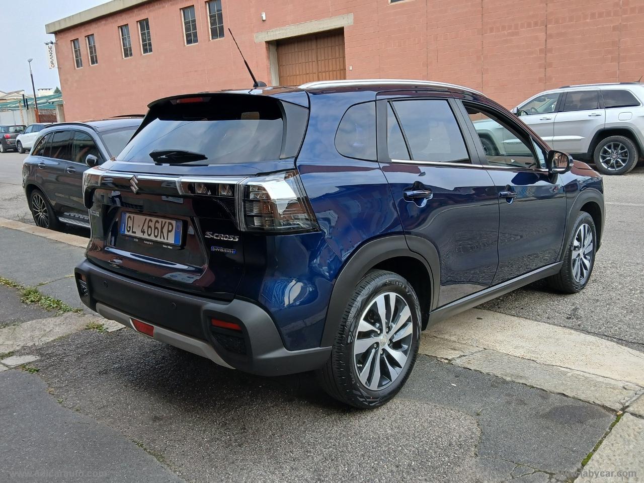 SUZUKI S-Cross 1.5 140V Hybrid A/T Starview