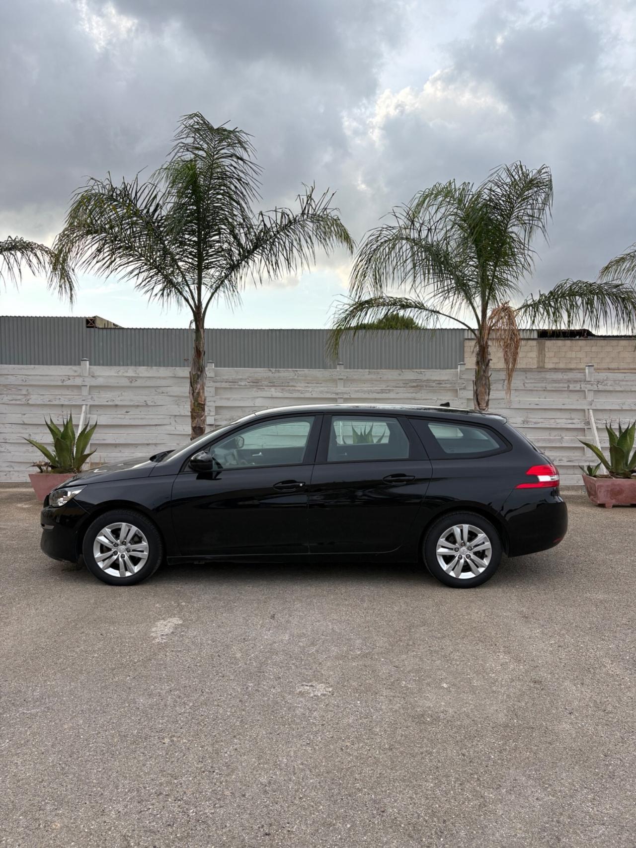 Peugeot 308 BlueHDi SW zero lavori da fare - 2014