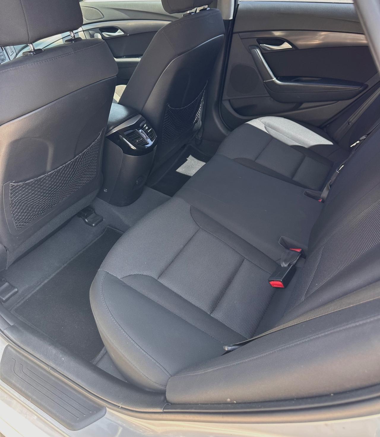 Hyundai i40 Wagon 1.7 CRDi 115CV Comfort NAVI RETROC