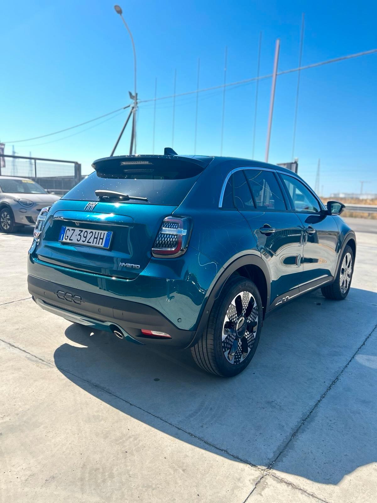 Fiat 600 Hybrid 110 CV DCT MHEV La Prima