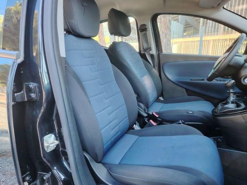 Lancia Ypsilon Ypsilon 1.0 FireFly 5 porte S&S Hybrid Platino