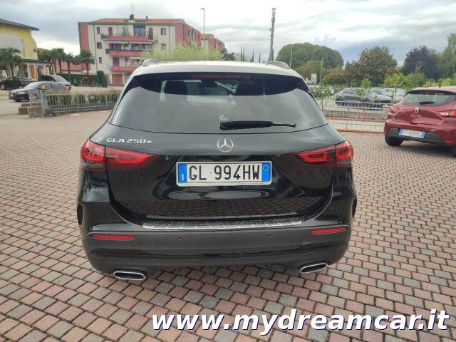MERCEDES-BENZ GLA 250 e hybrid EQ Premium