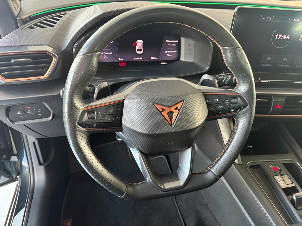 Cupra Leon Sportstourer 1.5 Hybrid 150 CV DSG