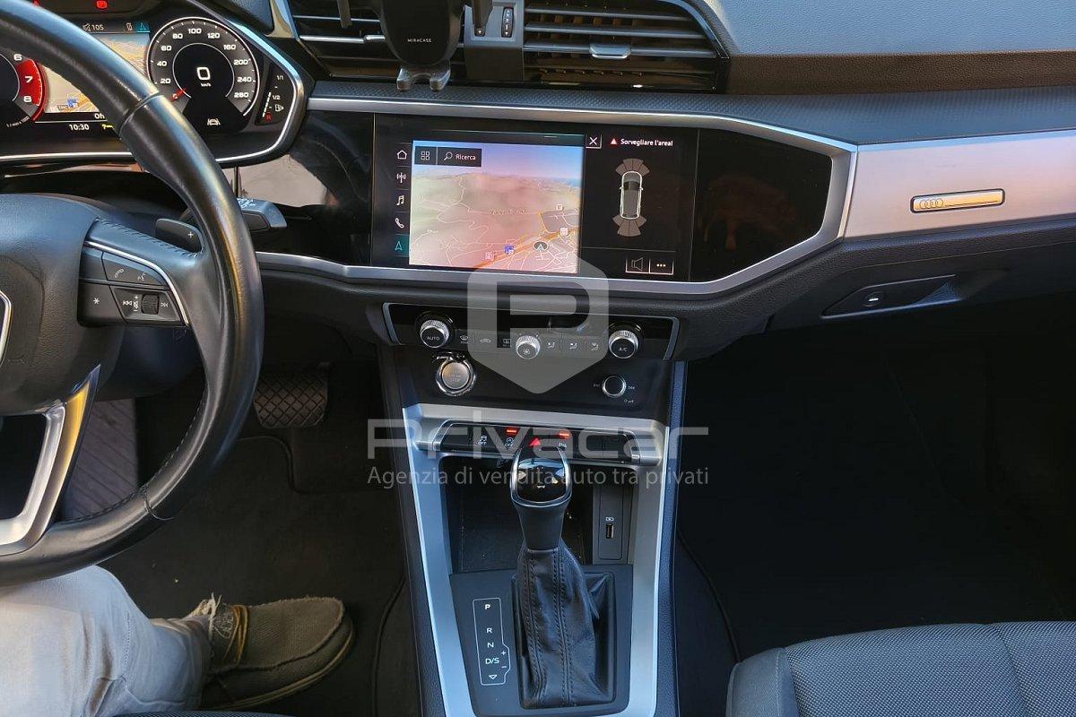 AUDI Q3 1.4 TFSI 150 CV COD S tronic Business
