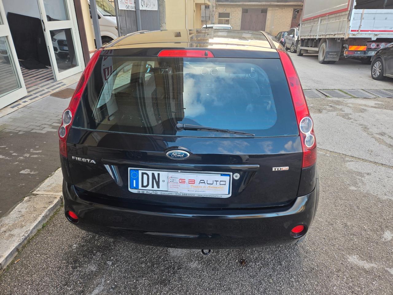 FORD FIESTA 1.4 TDCI 70 CV SOLI KM 100000 CERTIF