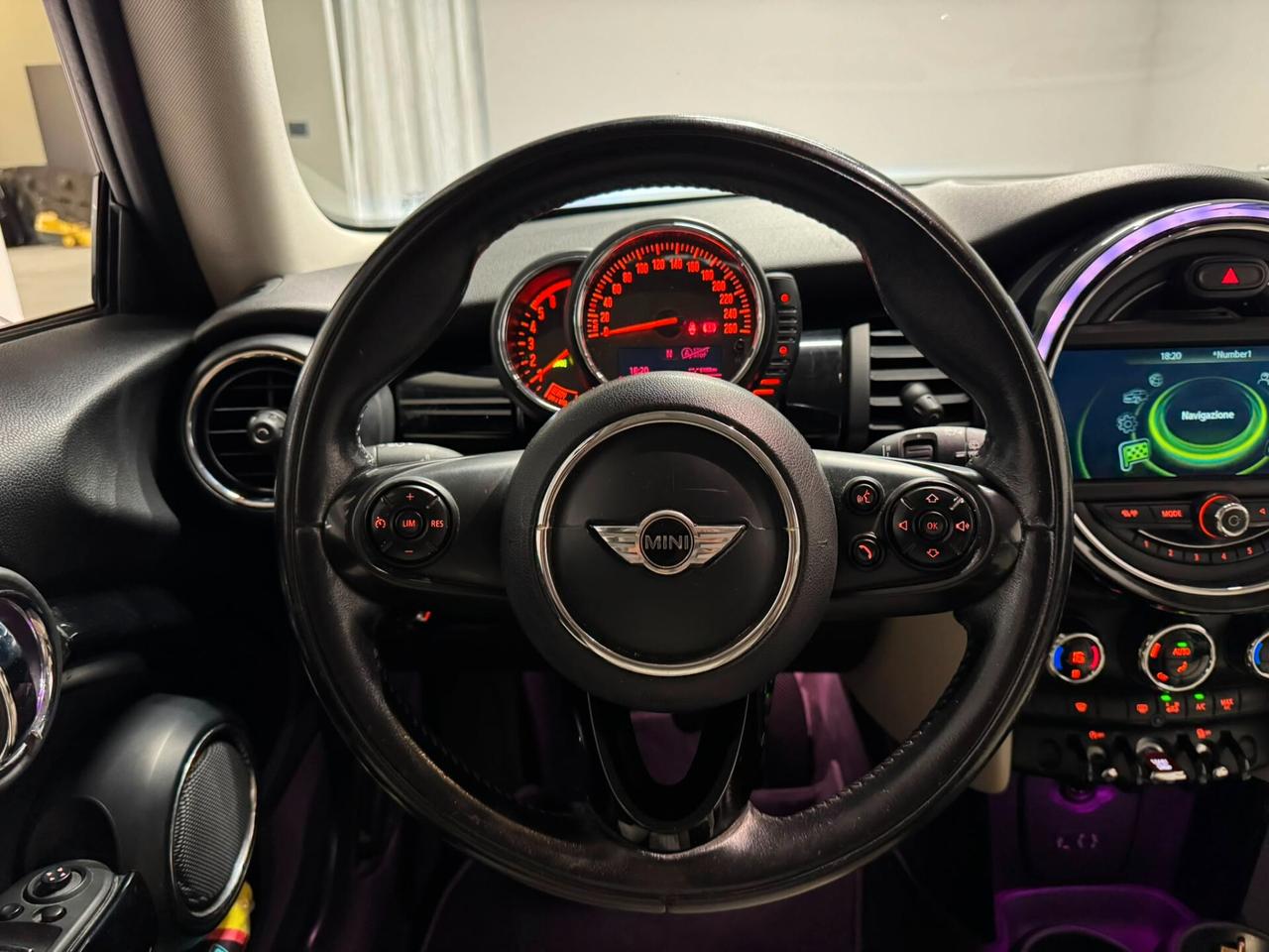 Mini 1.5 Cooper D business