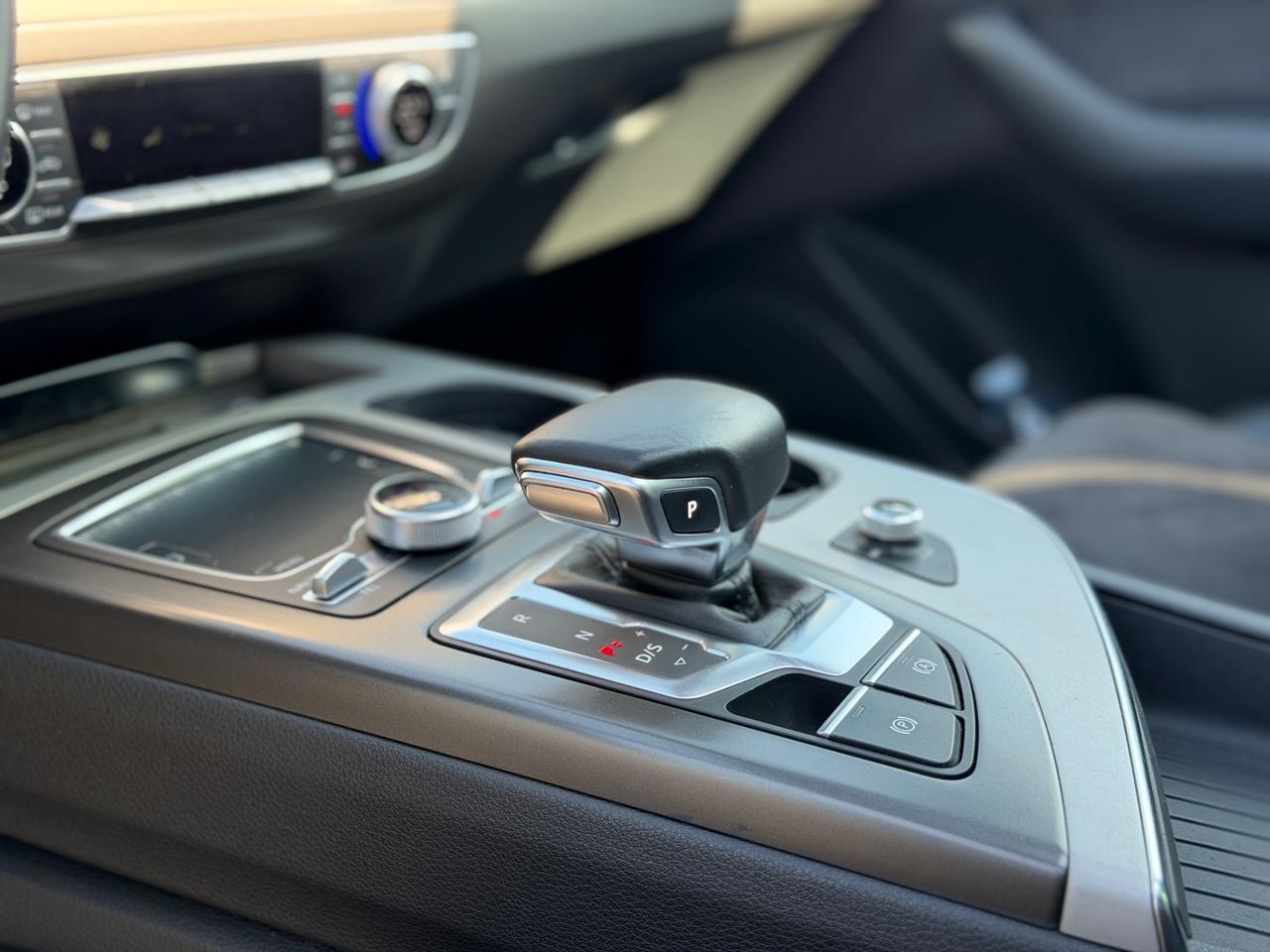 Audi Q7 3.0 TDI 218 CV ultra quattro tiptronic sport plus