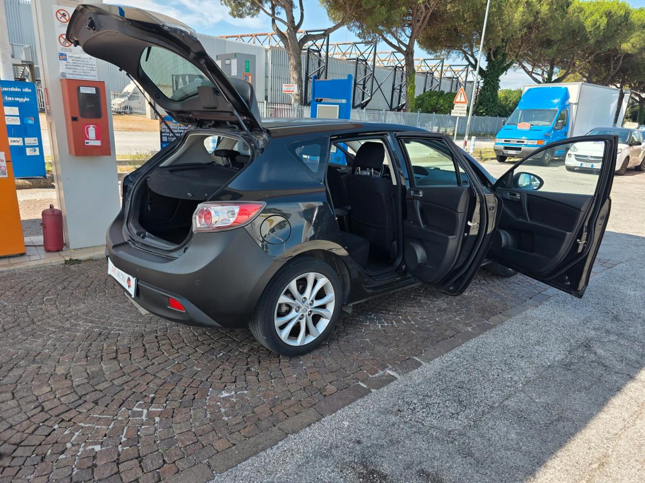 Mazda 3 Mazda3 1.6 MZ-CD 115 CV 5p. Con 251.000km Neopatentati ok