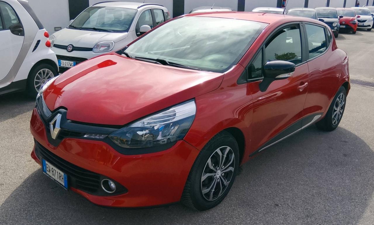 Renault Clio 1.2 100K KM!