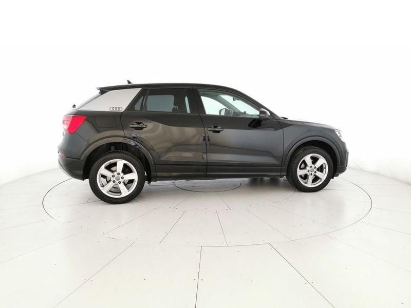 Audi Q2 30 1.6 tdi Business Design s-tronic