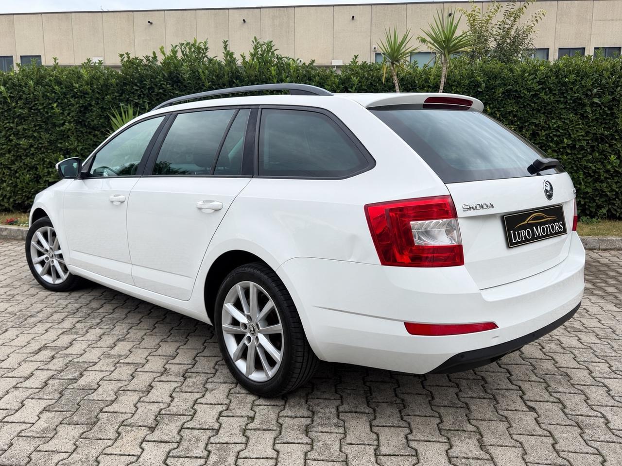 Skoda Octavia 2.0 TDI 150CV DSG 2014