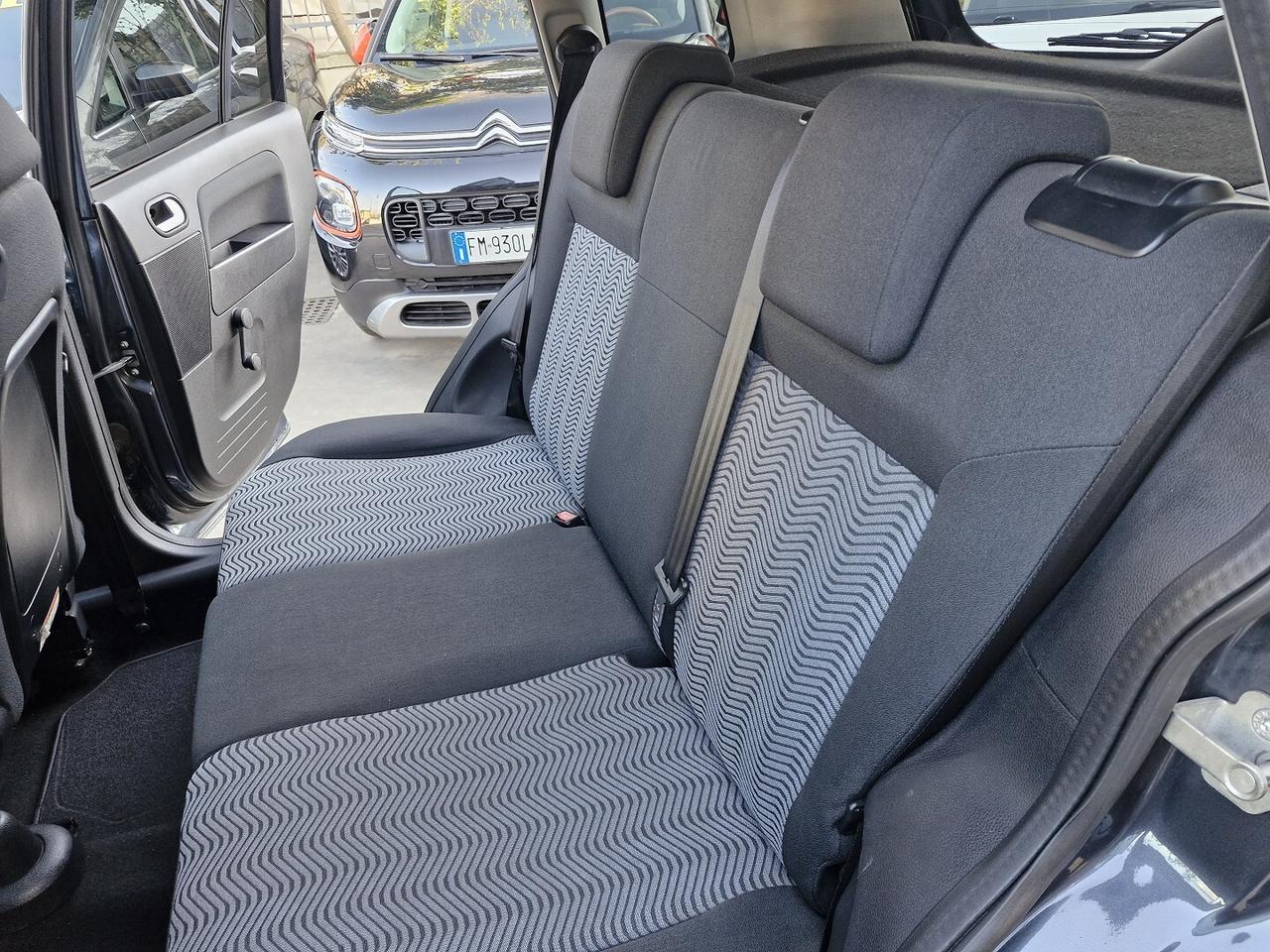 FORD FUSION 1.4 TDCi 5 PORTE TITANIUM ANNO 2009