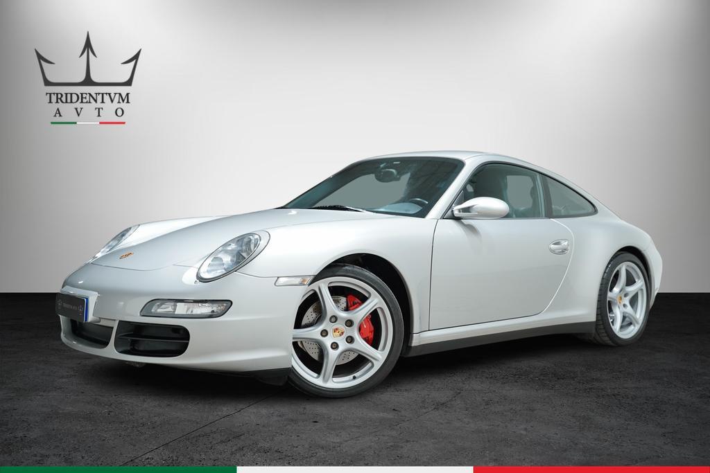 Porsche 911 Coupe 3.8 Carrera 4S