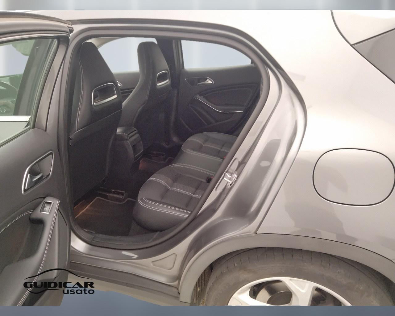 Mercedes-Benz GLA-X156 2017 - GLA 200 d Sport auto