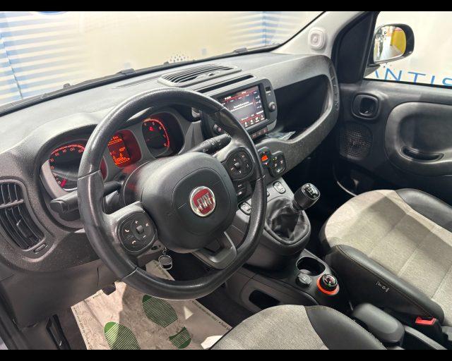 FIAT New Panda 4X4 Cross 0.9 t.air t. s&s 85cv