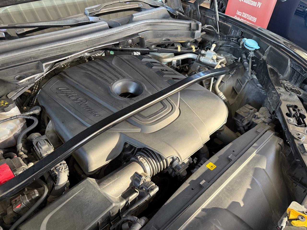 Alfa Romeo Stelvio 2.2 Turbodiesel 150 CV AT8 RWD Super