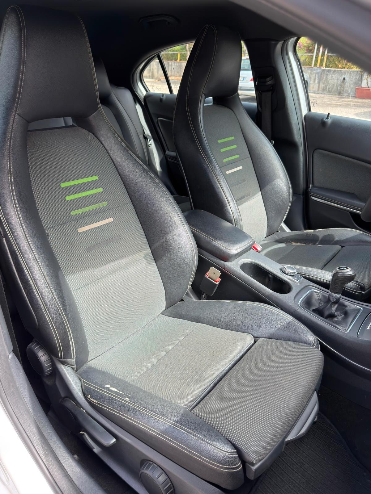 Mercedes-benz A 180D Business 2016