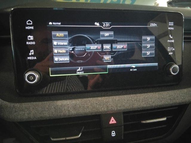 SKODA Kamiq 1.0 TSI 115 CV DSG Black Dots VIDEO 17"