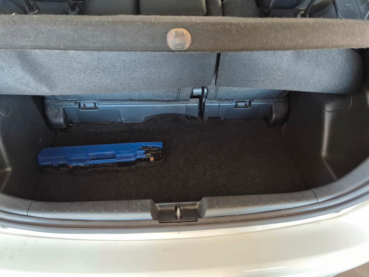 Toyota Yaris 1.0 5 porte Now