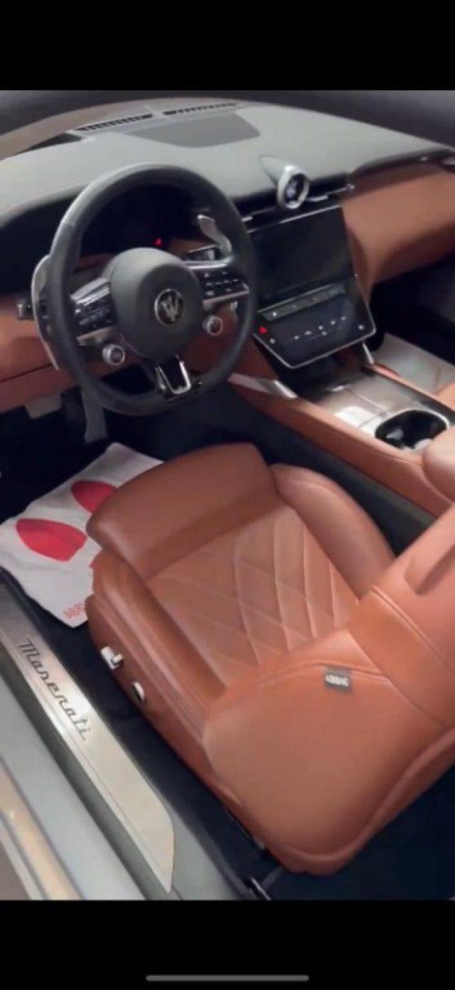 MASERATI GranTurismo V6 490 CV AWD Modena