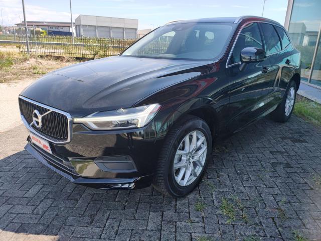 Volvo XC60 XC60 2.0D B4 Momentum Pro AWD Auto. IVA deducibile