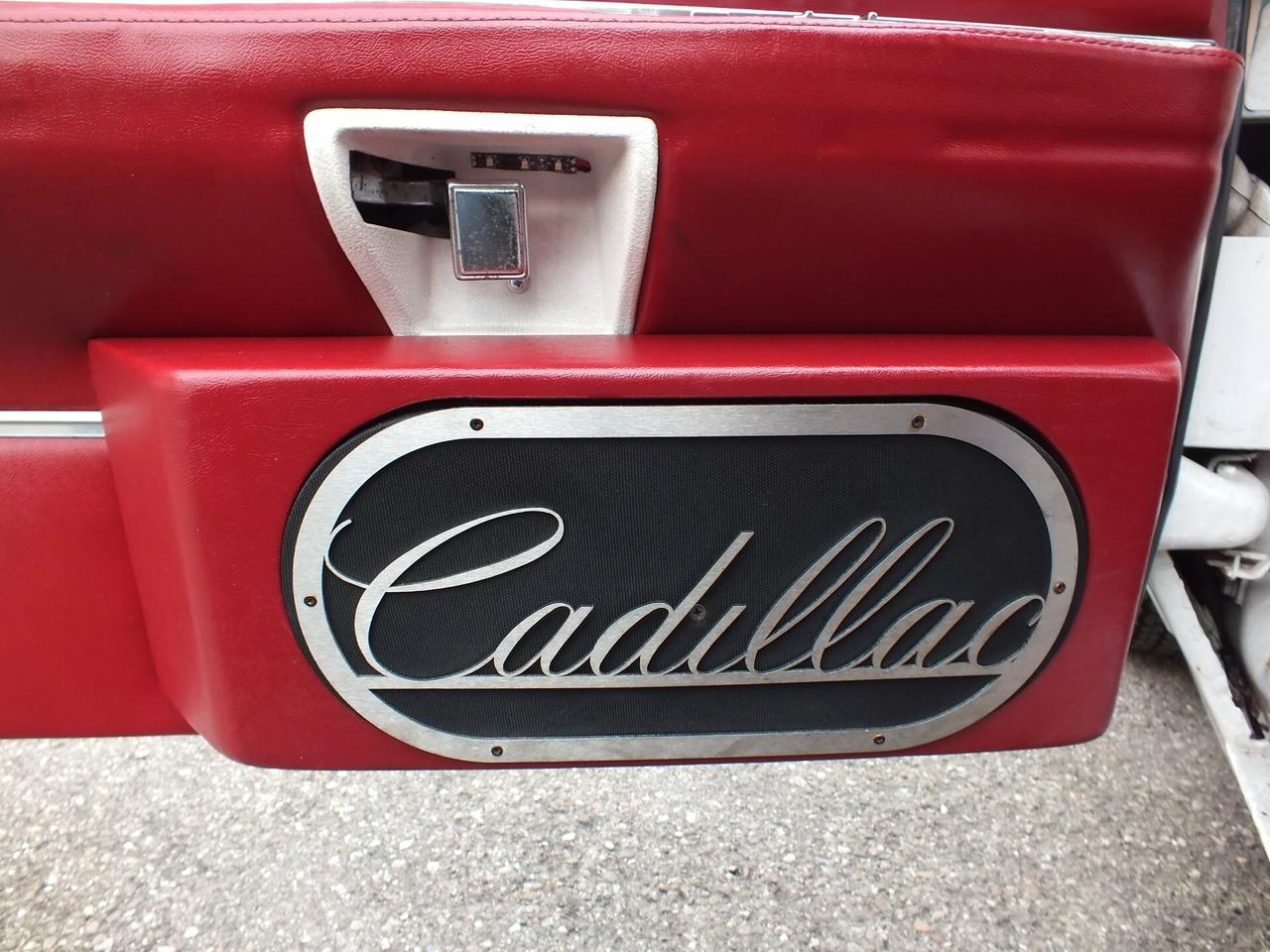 CADILLAC DEVILLE V8 CONVERTIBILE COSTRUZIONE 1966