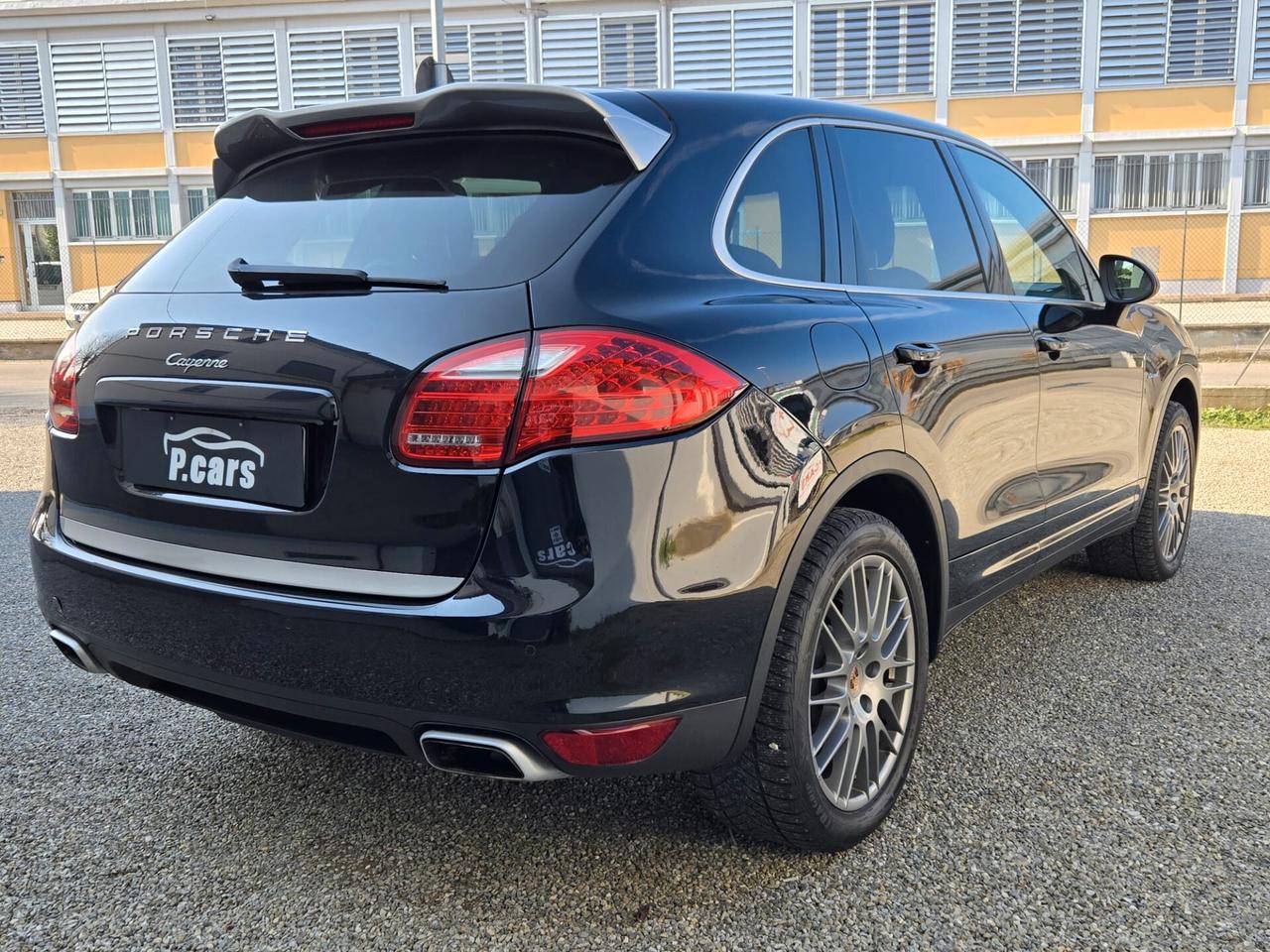 Porsche cayenne 3.0 V6 TDI platinum edition