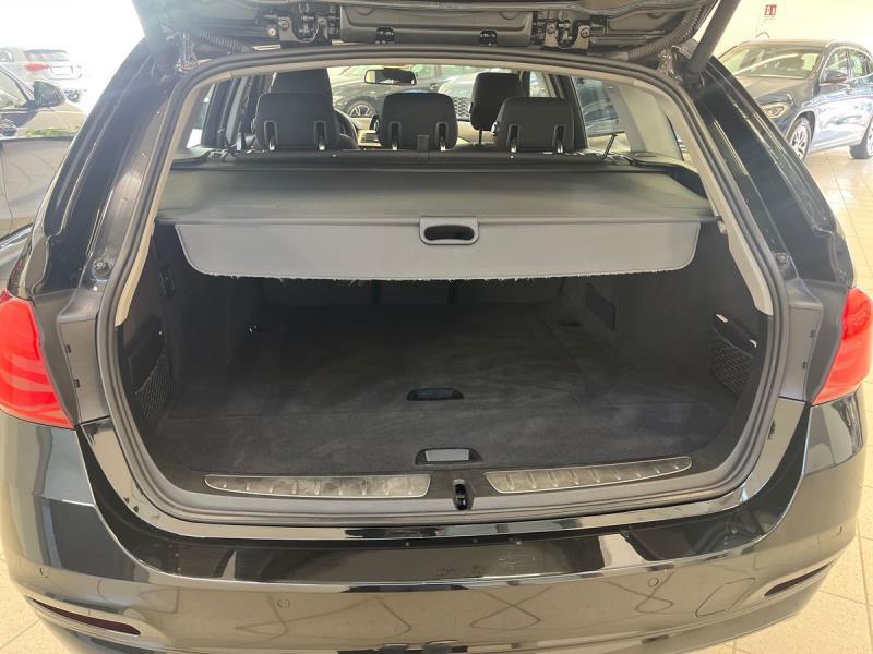 BMW Serie 3 318 d Business Advantage Steptronic