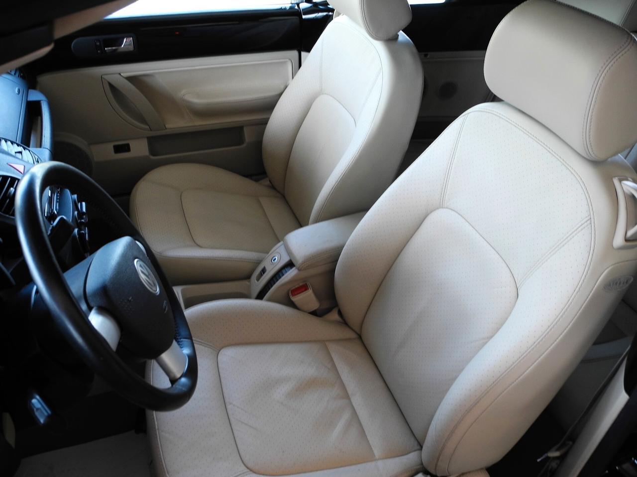 Volkswagen New Beetle 1.9 TDI 101CV Cabrio
