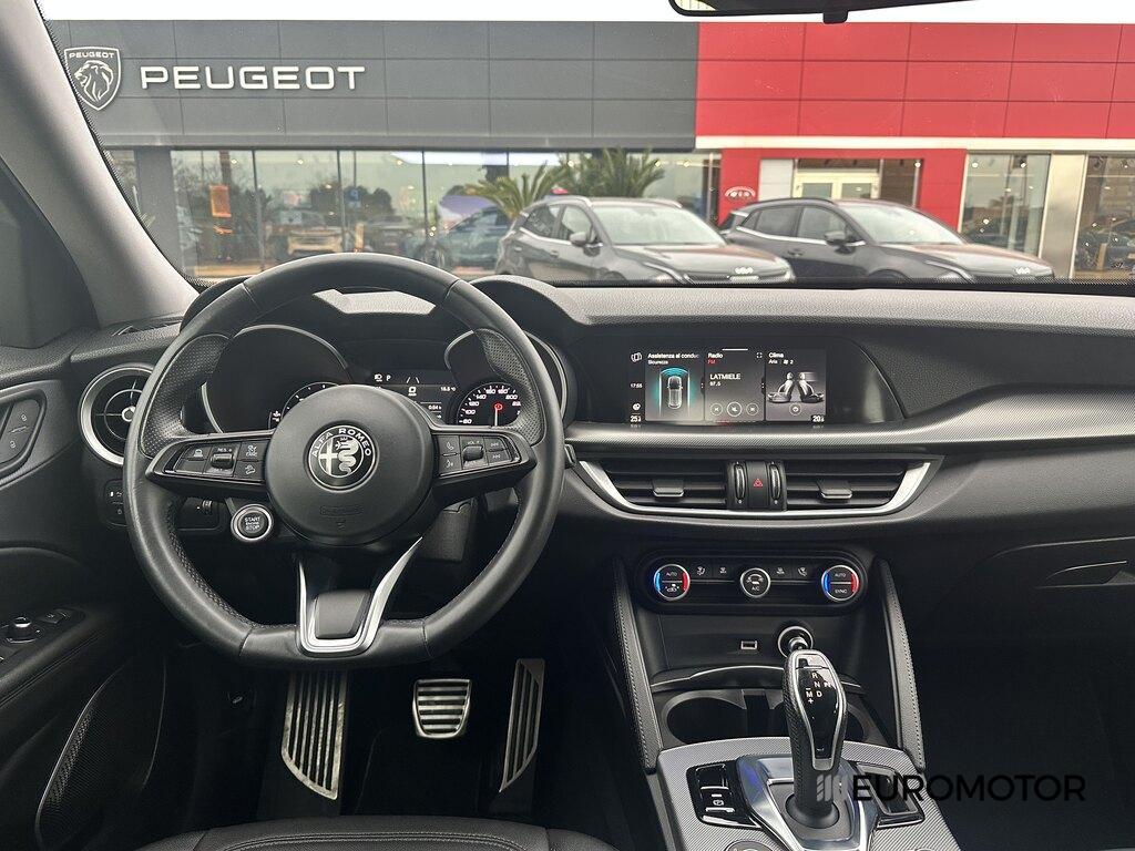 Alfa Romeo Stelvio 2.2 Turbo Sprint RWD AT8