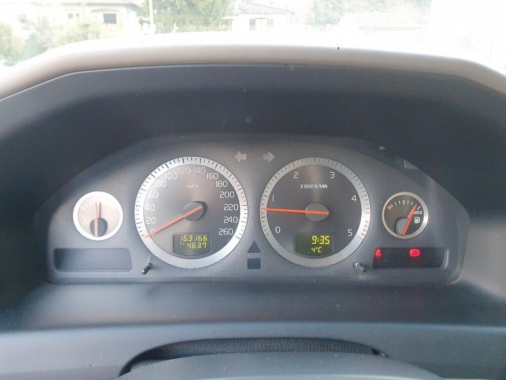 Volvo V70 2.4 D5 Sport AWD omologata 7 posti