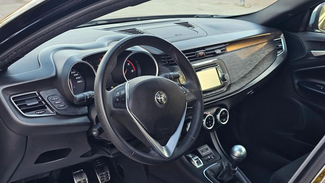 Alfa Romeo Giulietta 1.6 JTDm 120 CV Super
