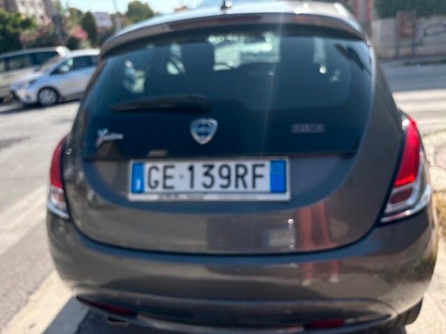 Lancia Ypsilon Neopatentato Anche permuta