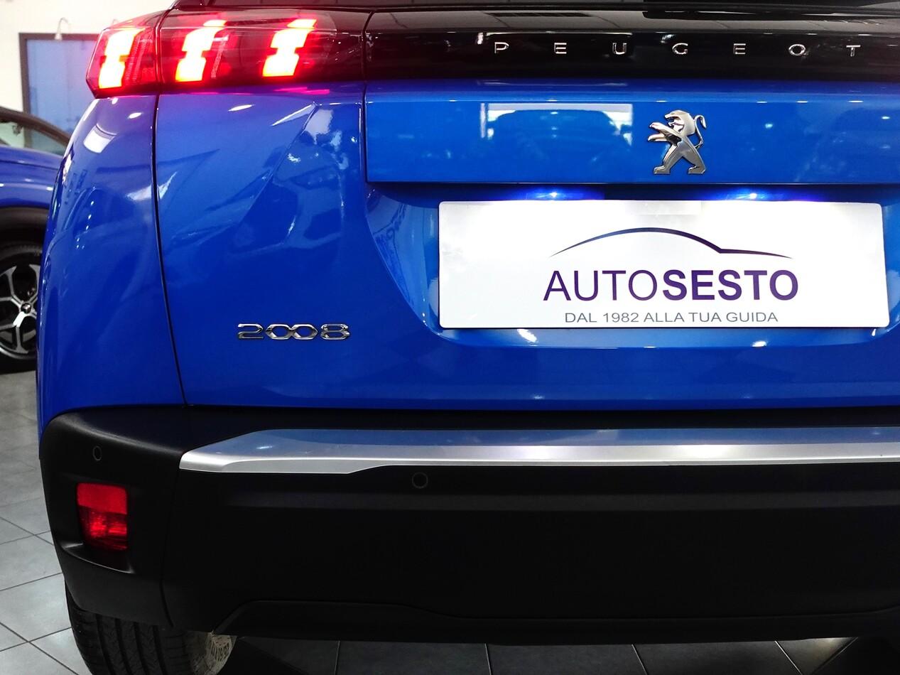 Peugeot 2008 1.2 PureTECH 100 CV ALLURE