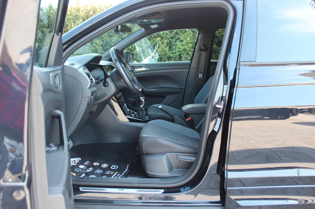Volkswagen T-Cross 1.0 TSI 110 CV Sport