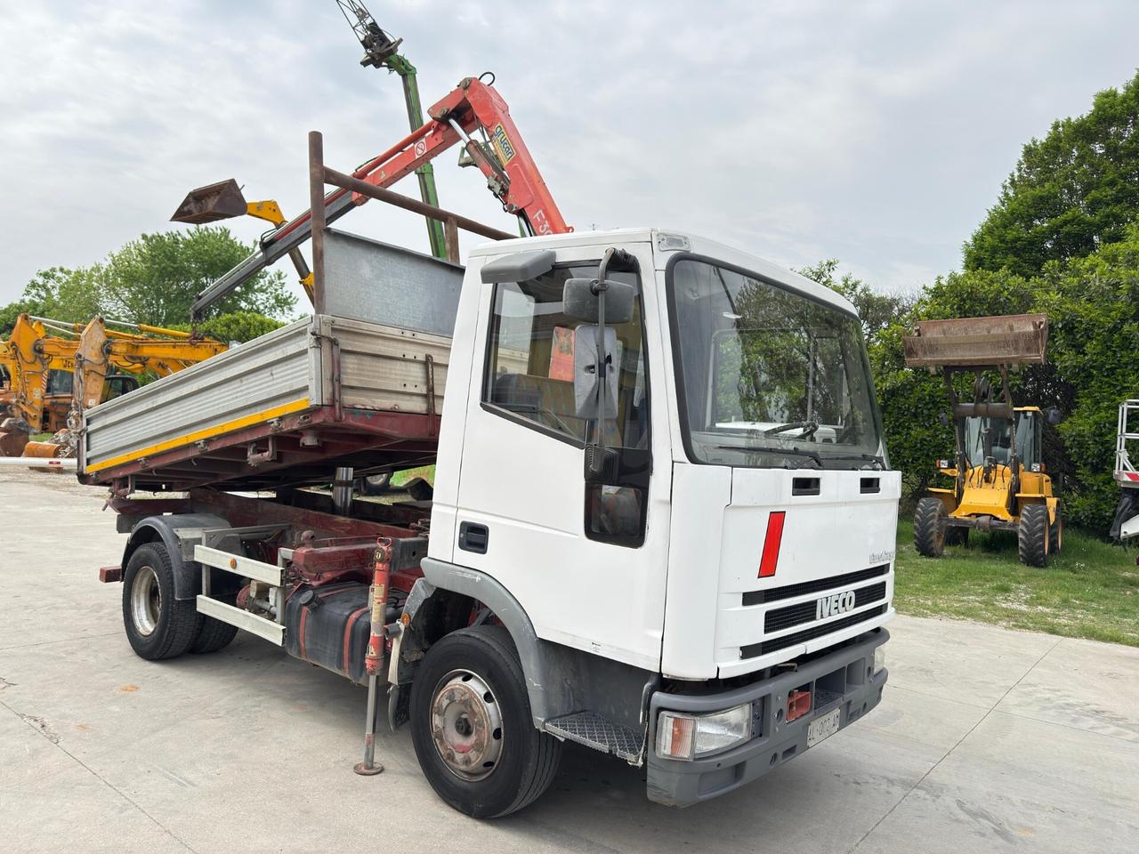 Iveco Eurocargo 100E15 ribaltabile - gru Fassi F30