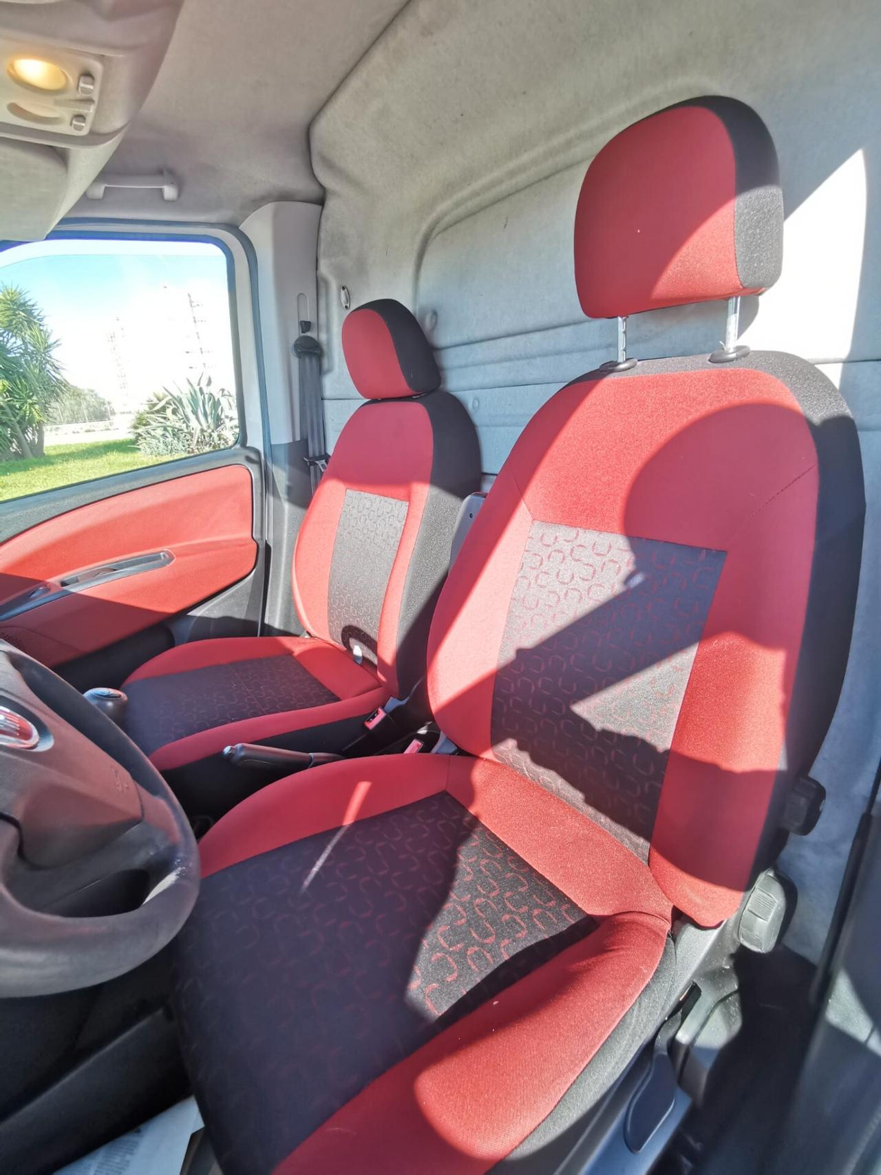 Fiat Doblo 1.4 T-Jet Natural Power PC-TN Cargo Lamierato SX