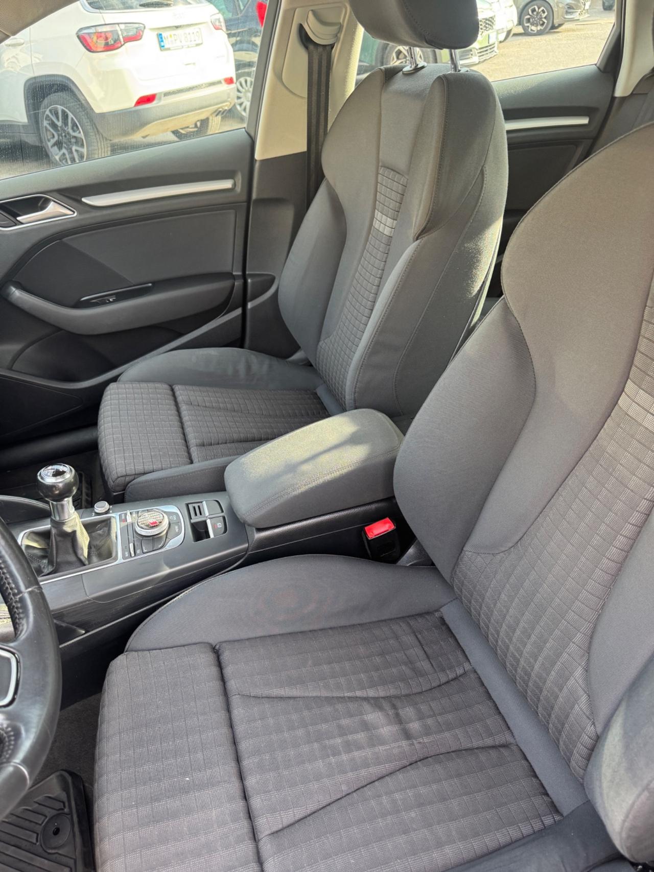 Audi A3 1.6 TDI ultra Attraction