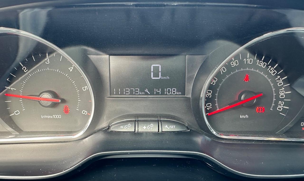 Peugeot 208 1.4 HDi 68 CV 5 porte Active